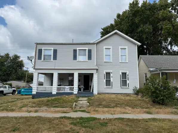 1303 E Jackson St, Springfield, IL 62703