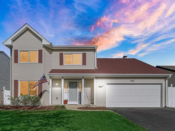 2742 Gateshead Dr, Naperville, IL 60564