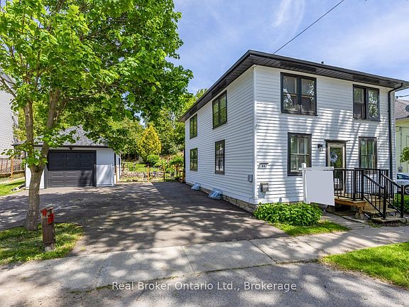 5th image of 61 Mill St