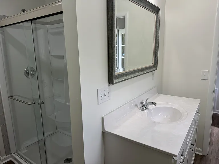 208 Regalwood Dr — Photo 8