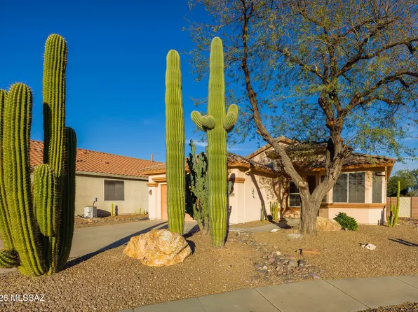 9238 N Crimson Stone Pl, Tucson, AZ 85743