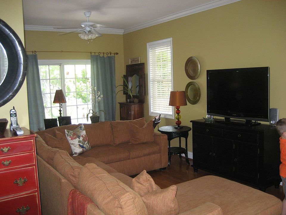 2nd image of 1200 Old Pond Ln