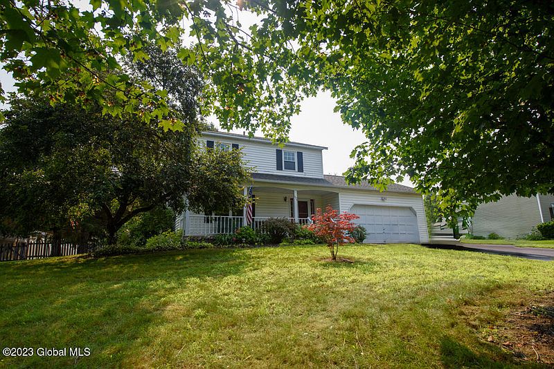 5th image of 1127 Laural Lane
