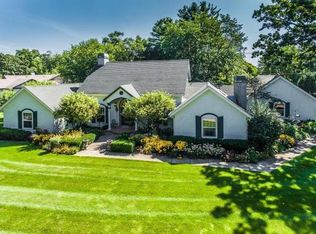 N1808 Loramoor Dr, Lake Geneva, WI 53147