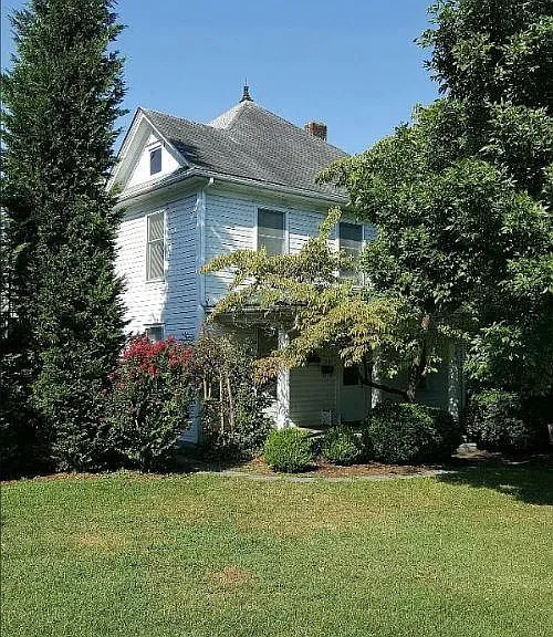 432 Roanoke Blvd #B — Photo 13