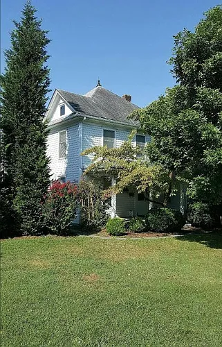 432 Roanoke Blvd #B Photo 1 432 Roanoke Blvd #B Photo 1