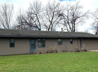 5009 Independence St, Maple Plain, MN 55359