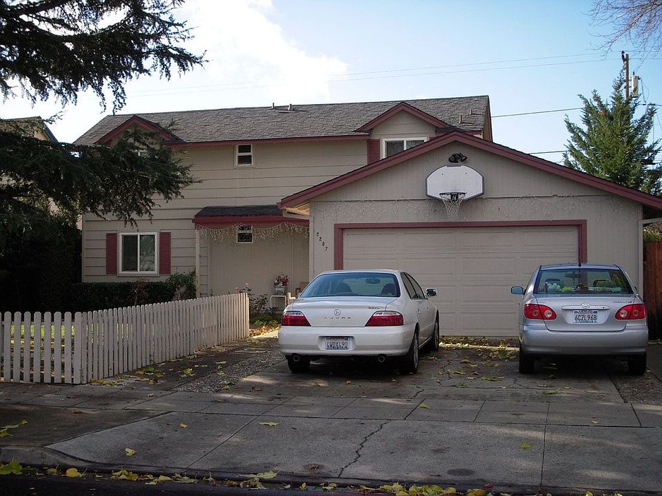 1st image of 2257 Montezuma Dr