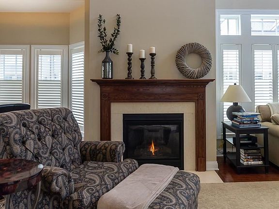 3rd image of 141 Ashbourne Dr