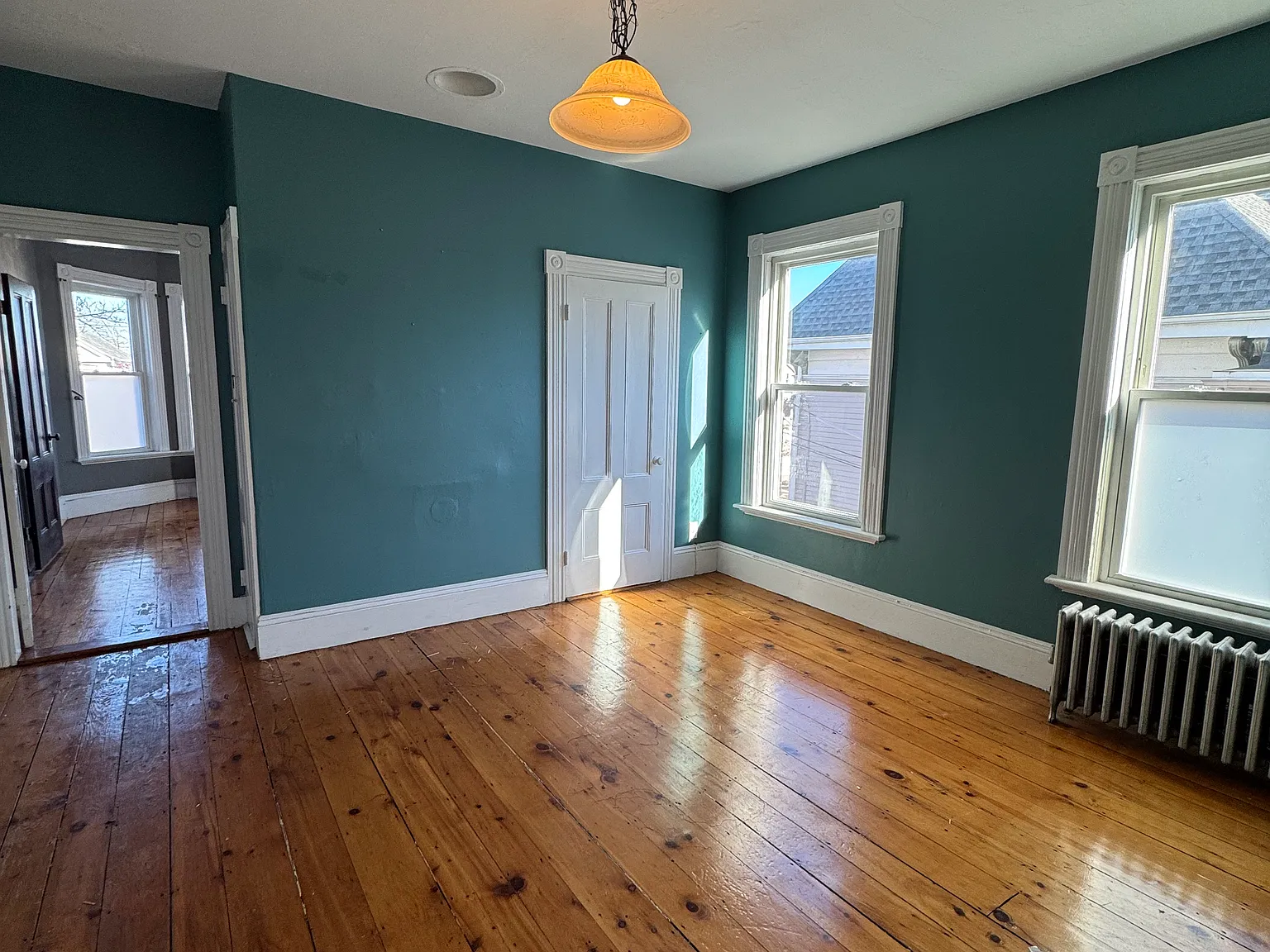 4 bed, 1827 sqft, $3,500 — Photo 4