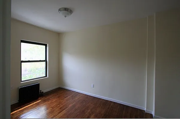 Rented by Compass | media 22