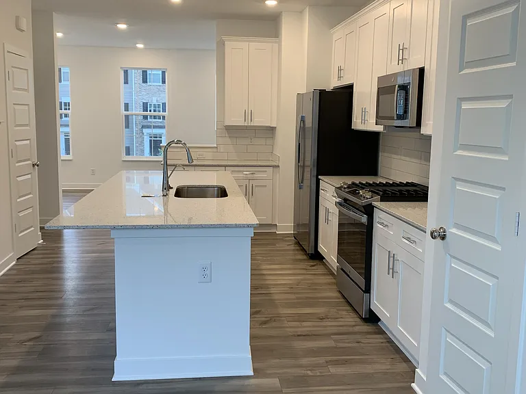 7023 Equality Blvd #7023 — Photo 17