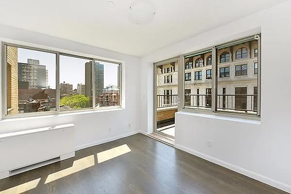 Rented by Aventana | media 4