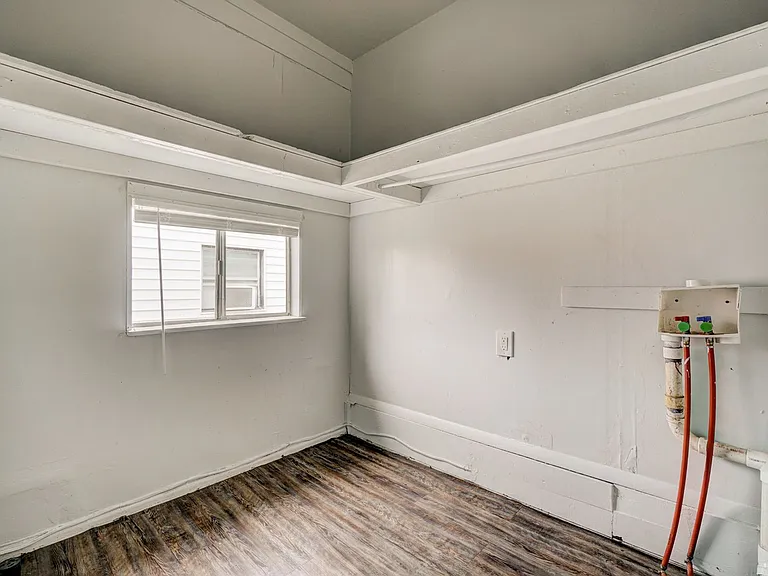 3900 Mallard Dr — Photo 12