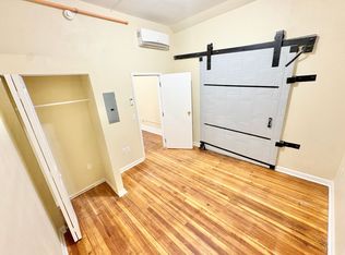 105 Bank St #4B, Waterbury, CT 06702