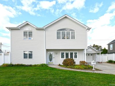 4278 Clarissa Road, Bethpage, NY, 11714
