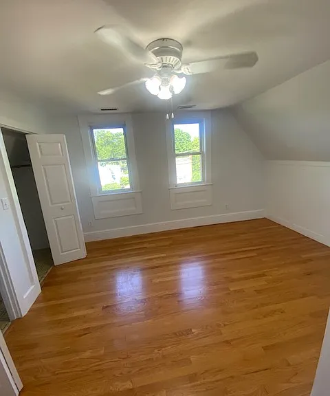 369-371 Lexington St #3 — Photo 4
