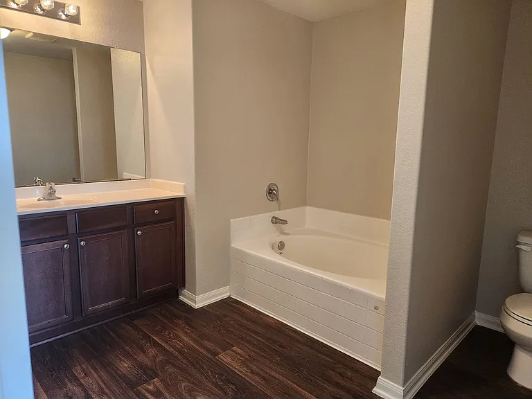 2218 Regatta Ln — Photo 12