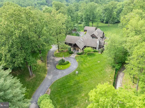 15 Rooster Hill Rd, Valley Forge, PA 19481