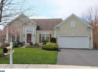 600 Martin Dr, Avondale, PA 19311