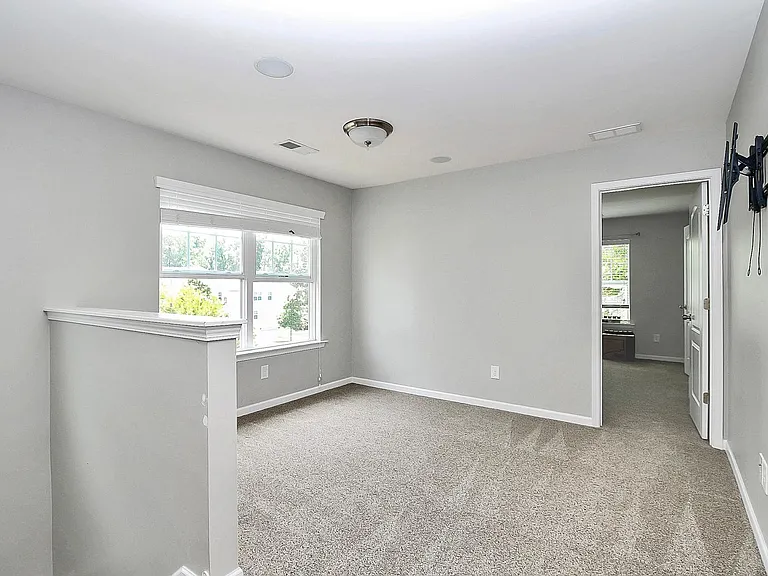 1809 Deer Meadows Dr — Photo 31