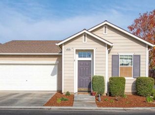 4076 W Fig Tree Ln, Fresno, CA 93722