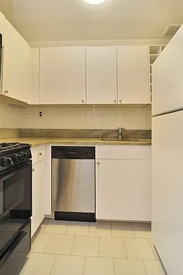 Rented by Corcoran | media 8