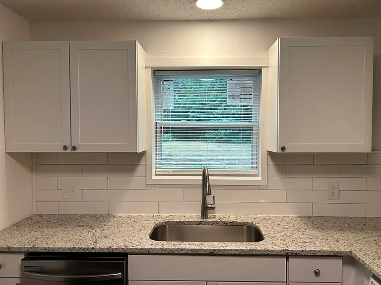 25095 Cedar View Ln #A — Photo 2