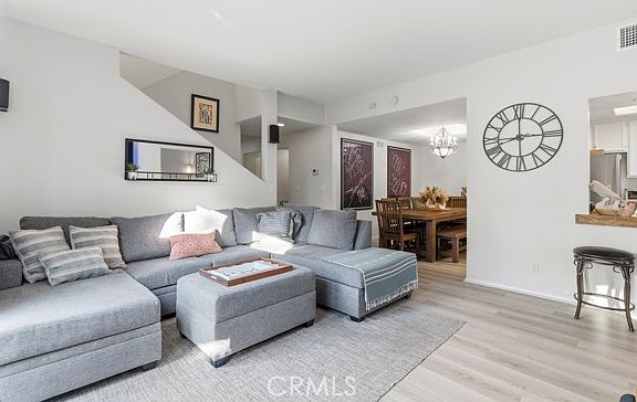 3rd image of 442 Walker Rd