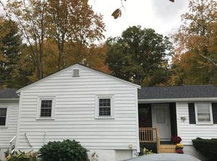 245 W Main St, Hopkinton, MA 01748