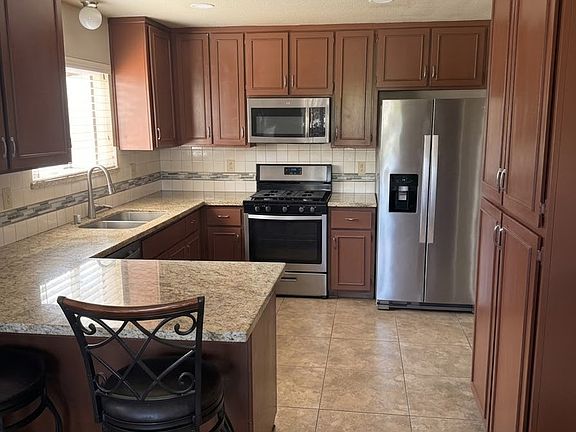 5th image of 4104 Madeline Way #4104
