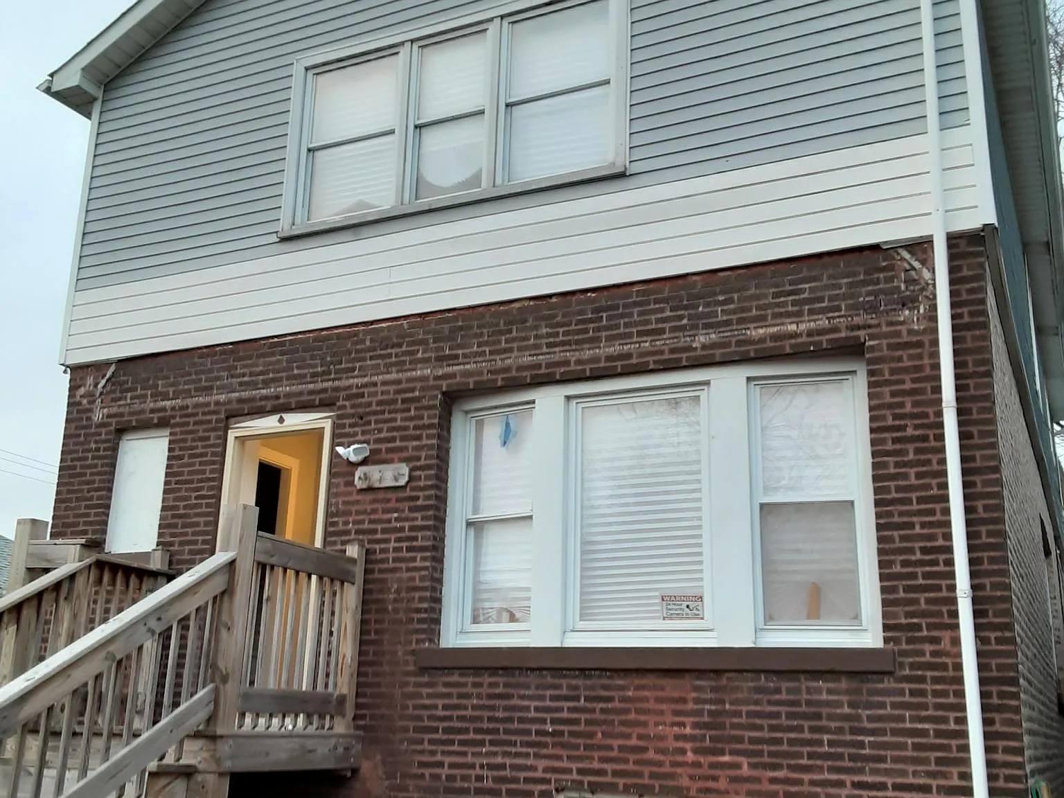 136 W 104th Pl — Photo 2