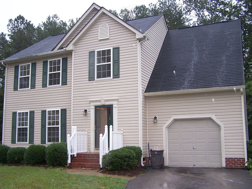 1st image of 720 Brookwood Glen Ter