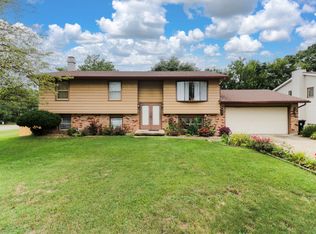 325 S Bone Dr, Normal, IL 61761