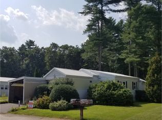 72 Maplewood Dr, Halifax, MA 02338