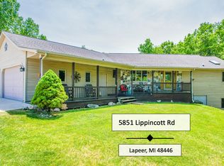 5851 Lippincott Rd, Lapeer, MI 48446