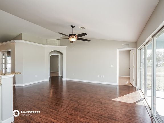 4th image of 1504 NE 36th St