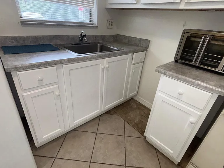 8100 Sunrise Lakes Blvd #108 — Photo 3