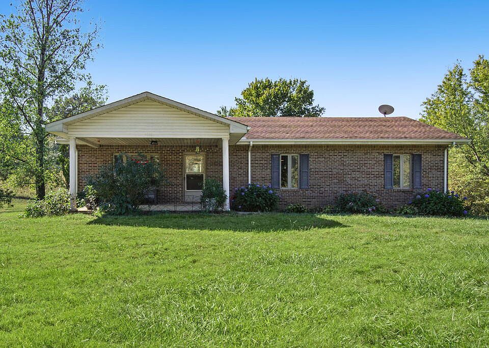 1st image of 2437 Hilham Hwy