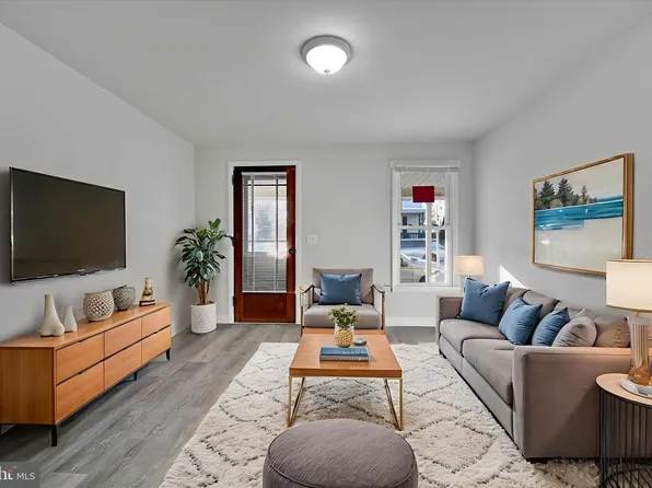 1619 1/2 Center St, Lebanon, PA 17042