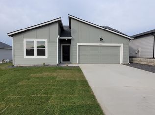 509 E L St, Deer Park, WA 99006