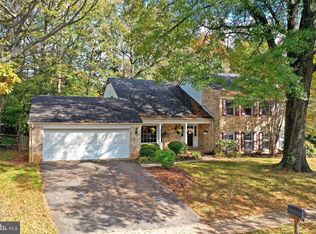 2643 Black Fir Ct, Reston, VA 20191
