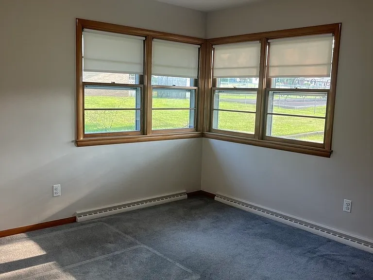 532 Riley Dr — Photo 7