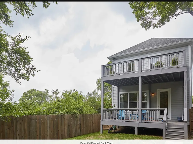 908A Maynor St — Photo 22