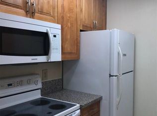 10216 Twin Lakes Dr, Coral Springs, FL 33071