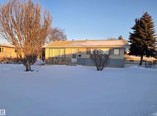 4400 45th Ave, Stony Plain, AB