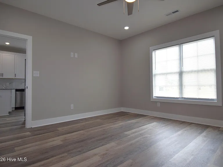 625 Abigail Taylor Dr #B — Photo 11