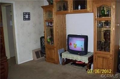 4th image of 2359 N San Joaquin Dr