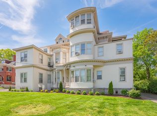 945 Dana Ave, Cincinnati, OH 45229