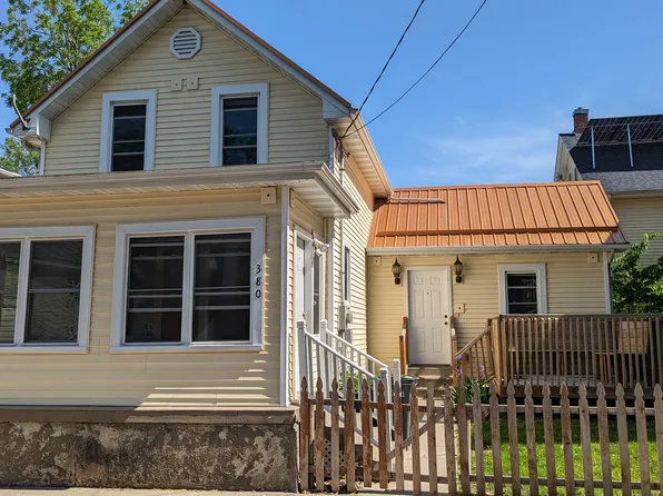 380 E 21st St, Dubuque, IA 52001